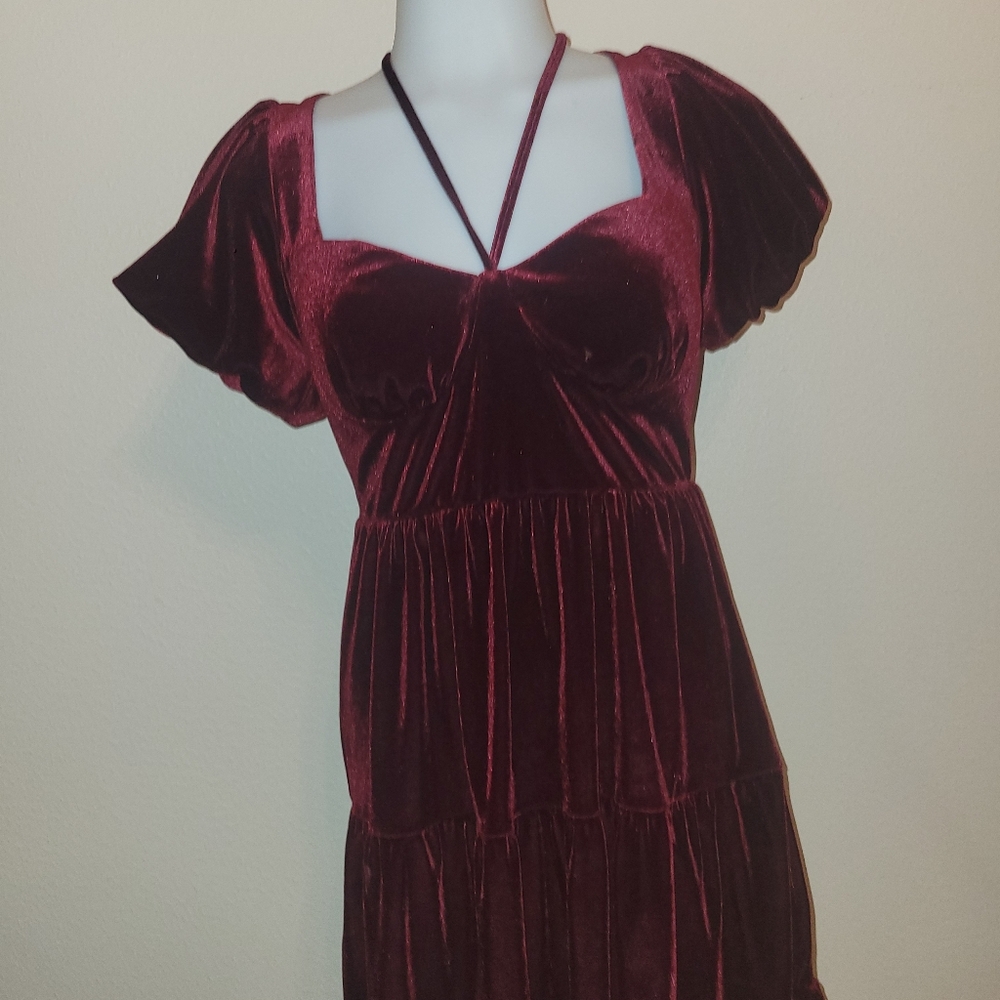 B Darlin Red Puff Sleeve Cocktail Dress